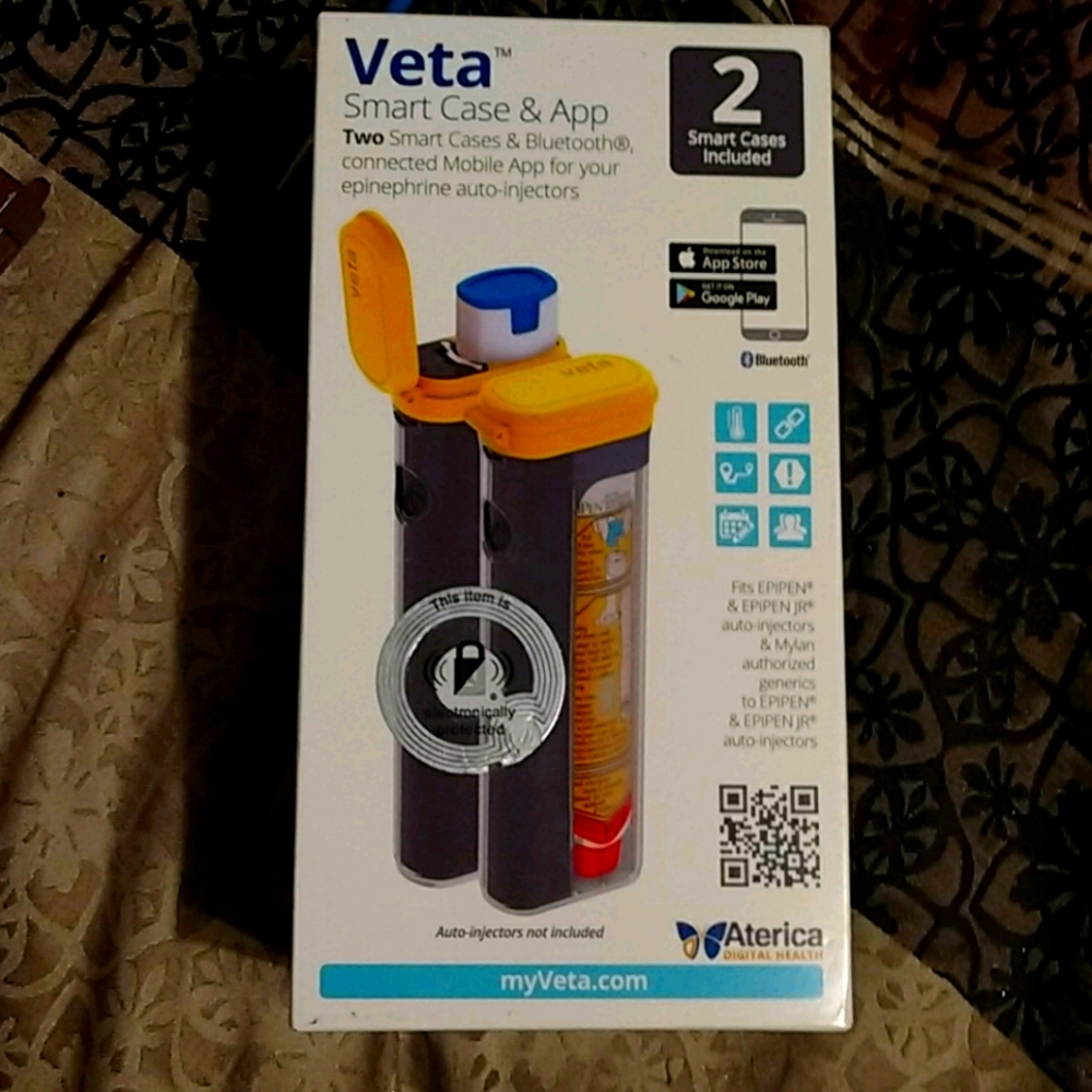 Veta smart cases for epinephrine  pens new in box